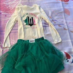 Wicked Elphaba Glinda girls shirt and tutu skirt set NWOT size 6